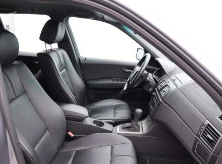 BMW - X3