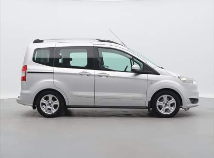 Ford - Tourneo Courier