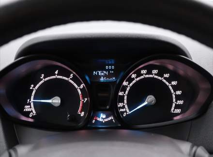 Ford - Tourneo Courier
