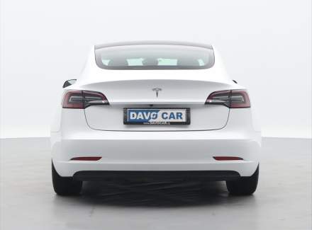 Tesla - Model 3