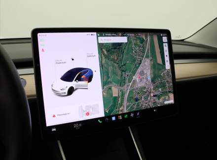 Tesla - Model 3