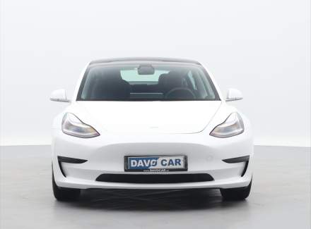 Tesla - Model 3