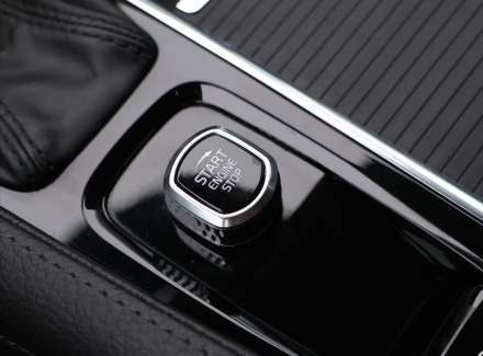 Volvo - V90