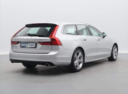 Volvo - V90