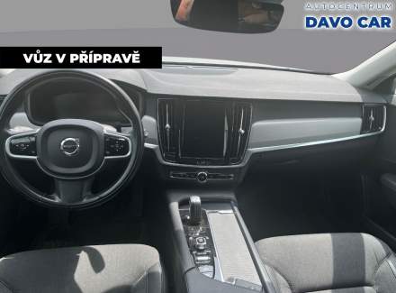 Volvo - V90
