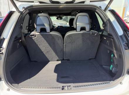 Volvo - XC90