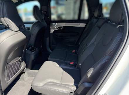 Volvo - XC90