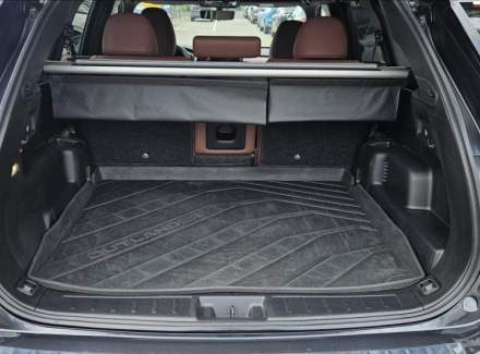 Mitsubishi - Outlander