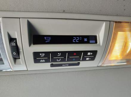 Volkswagen - Caravelle