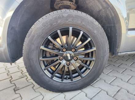 Volkswagen - Caravelle