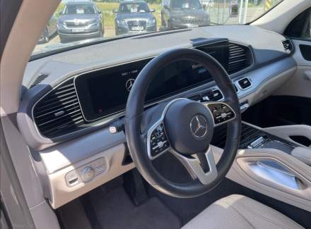 Mercedes-Benz - GLE