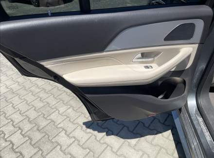 Mercedes-Benz - GLE