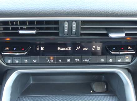 Mazda - CX-60