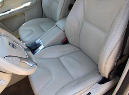 Volvo - XC60
