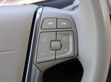 Volvo - XC60