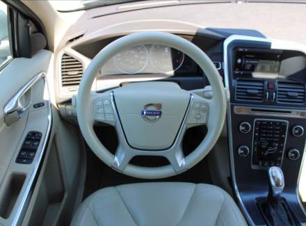 Volvo - XC60