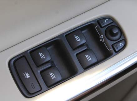 Volvo - XC60
