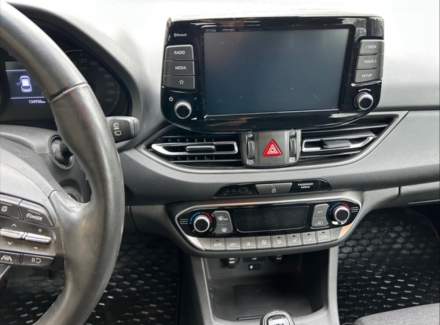 Hyundai - i30