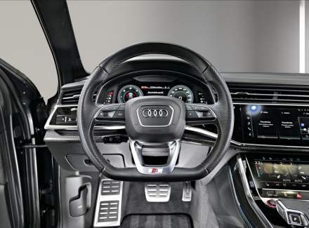 Audi - SQ7