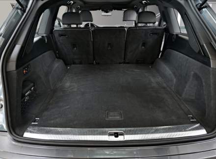 Audi - SQ7