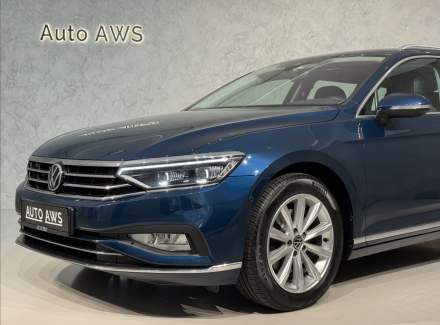 Volkswagen - Passat