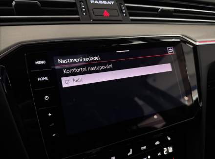 Volkswagen - Passat