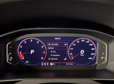 Volkswagen - Passat