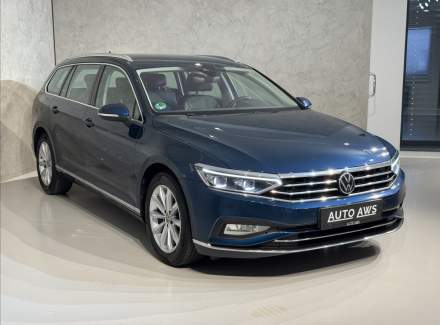 Volkswagen - Passat