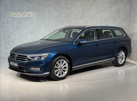 Volkswagen - Passat