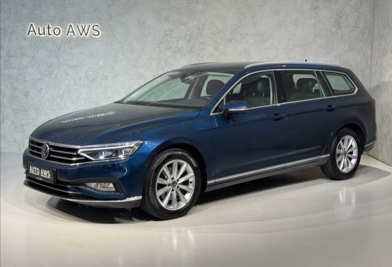 Volkswagen - Passat