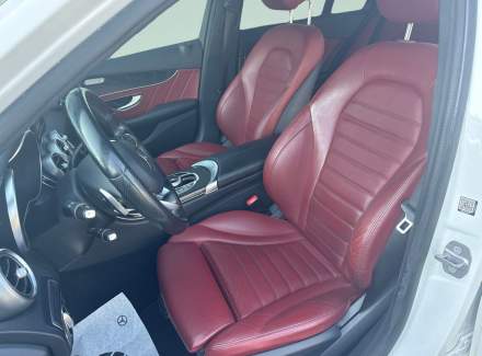 Mercedes-Benz - C-class