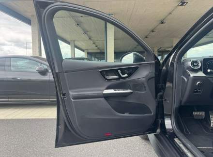Mercedes-Benz - GLC