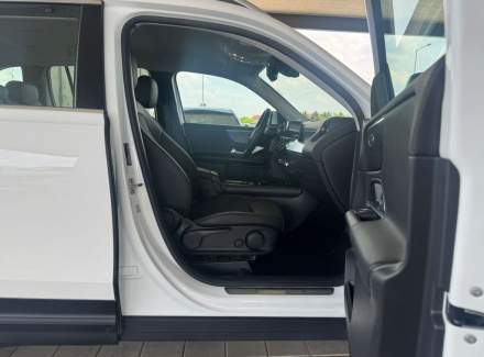 Mercedes-Benz - GLB