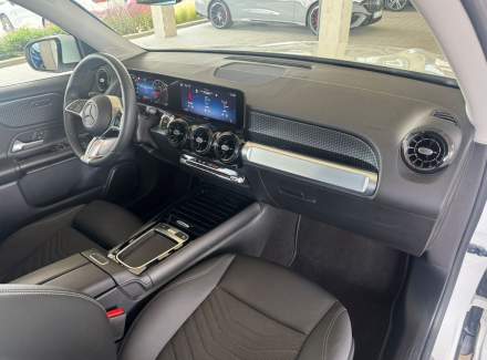Mercedes-Benz - GLB