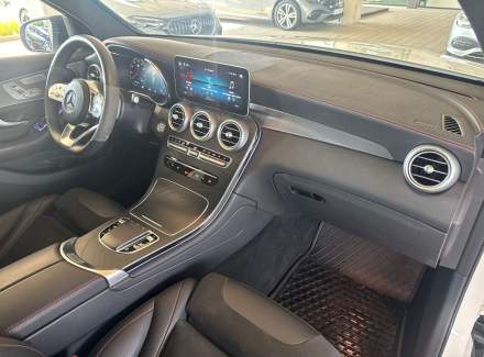 Mercedes-Benz - GLC