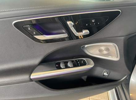Mercedes-Benz - C-class