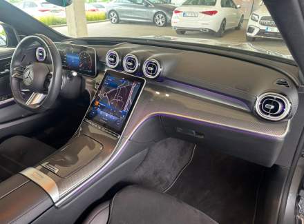 Mercedes-Benz - C-class