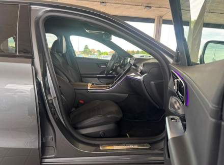 Mercedes-Benz - C-class