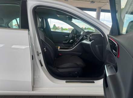 Mercedes-Benz - C-class