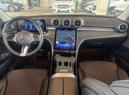 Mercedes-Benz - C-class