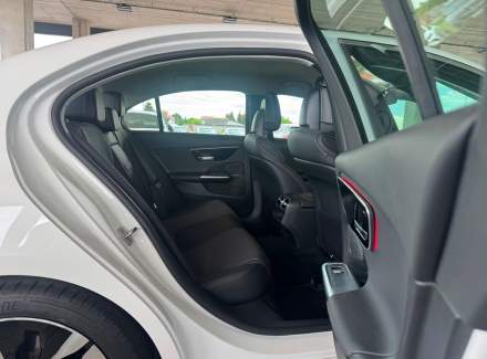 Mercedes-Benz - C-class