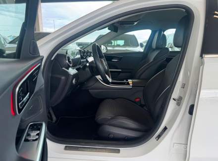 Mercedes-Benz - C-class