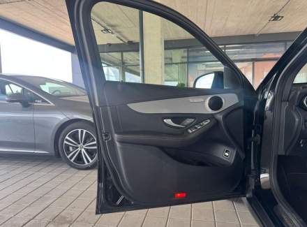 Mercedes-Benz - GLC