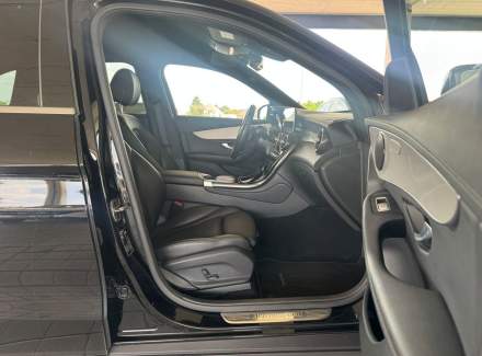 Mercedes-Benz - GLC