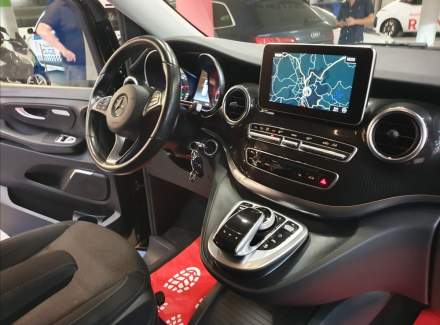 Mercedes-Benz - V-class