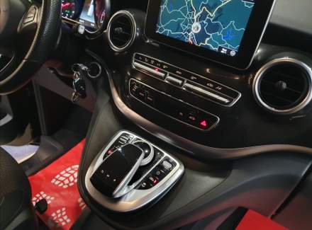 Mercedes-Benz - V-class