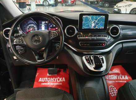 Mercedes-Benz - V-class