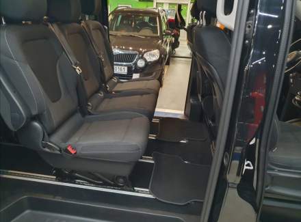 Mercedes-Benz - V-class