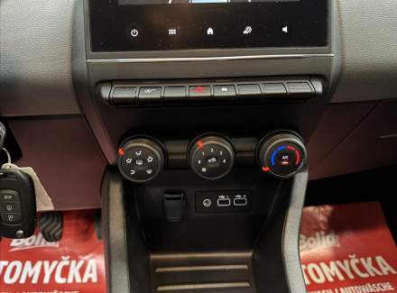Mitsubishi - Colt