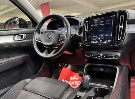 Volvo - XC40